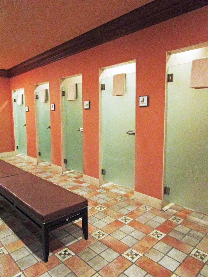 Take a peek inside South Point Hotel's Costa del Sur Spa & Salon in Las Vegas including amenities, TLC, couple's treatments, & more on Home in High Heels
