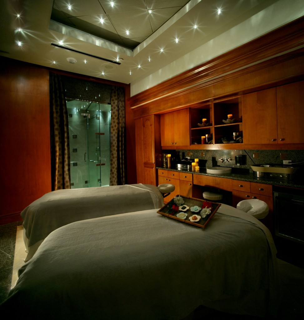 Take a peek inside South Point Hotel's Costa del Sur Spa & Salon in Las Vegas including amenities, TLC, couple's treatments, & more on Home in High Heels
