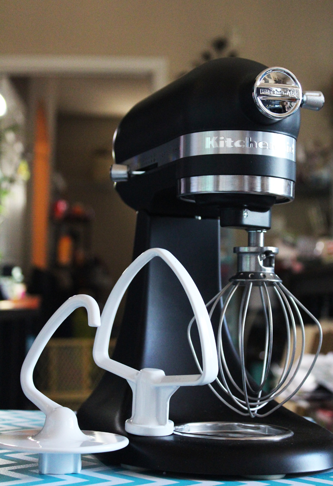 Bacon Jalapeno Cheese Dip Recipe + KitchenAid 3.5-Qt Mixer! Use it as a spread. Top mushroom caps. Eat it with a spoon. Turn it into a cheese ball. Use it on pizza. You'll want to- it will rock your world! Keto, gluten free, low carb, & delicious on Home in High Heels