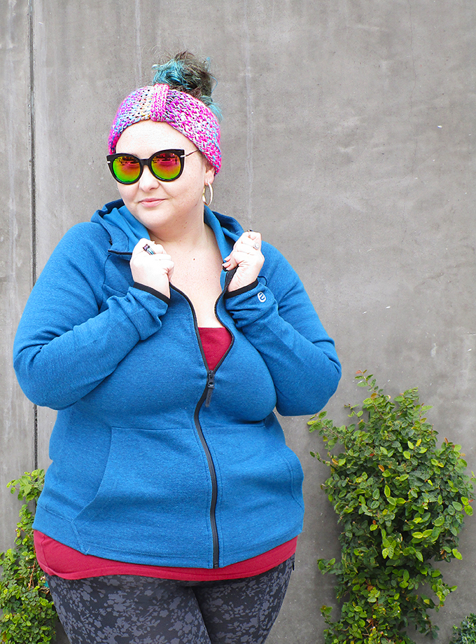 Relaxed Curvy Workout OOTD with Etonic Women's Victory Tights with pockets & Train-X Double Knit Jacket on Home in High Heels