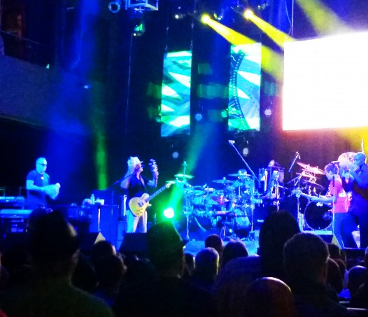 Check out my experience at the House of Blues in Las Vegas to see An Intimate Evening with Santana: Greatest Hits Live! on Home in High Heels | www.homeinhighheels.com