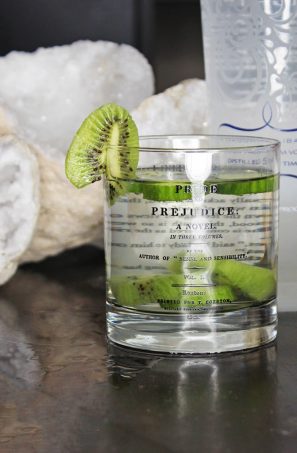 Summertime Vodka Sips with 3 Recipe Variations! Mean Green Jealousy, Think Pink, & Green with Envy summer vodka drink recipes on Home in High Heels