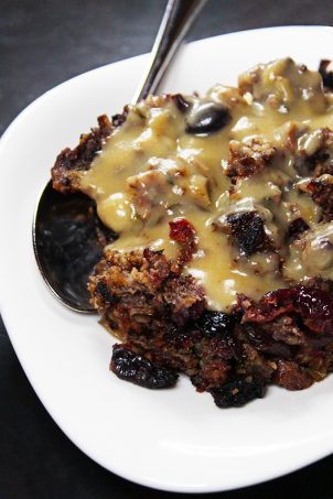 Searsucker Thanksgiving Pork Sausage Cherry Sourdough Stuffing Recently the Vegas Lifestyle Influencers had the opportunity to hop on over to Searsucker & enjoy a thanksgiving feast! Never been to Searsucker? The restaurant is located inside Caesars Palace on the Las Vegas Strip. It has a bit of a retro, unique vibe with seriously cool, eclectic accents. The food is described as "new American" & most of the items on the menu are completely unique or have a fun twist. Ready to see what they served up for an ALMOST traditional Thanksgiving meal? Keep reading to check it out on Home in High Heels