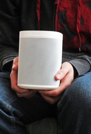 Sonos & Amazon Alexa Review Gather up your gift cards, your wishlists, & your extra holiday cash & check out what I'm recommending you pick up for an awesome new year including speakers, mugs, whiskey, yoga, & accessories on Home in High Heels