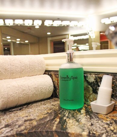 Ever been to a spa with your girlfriend's? Well- the Vegas Lifestyle Influencers did just that at the Serenity Spa at Westgate then did brunch at Sid's Cafe on Home in High Heels