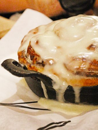 Ever been to a spa with your girlfriend's? Well- the Vegas Lifestyle Influencers did just that at the Serenity Spa at Westgate then did brunch at Sid's Cafe on Home in High Heels