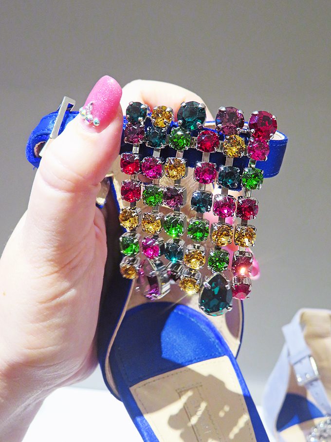 Stuart Weitzman Blue Violet 45FRINGESQUARENUDIST SANDAL A look at all the top fall / autumn trends at the Forum Shops Las Vegas including a look at the must-haves to order for lunch at Sushi Roku at Home in High Heels